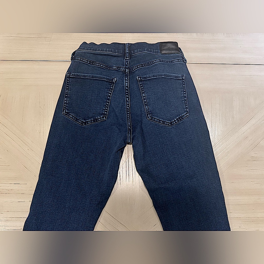 EXPRESS Mid Rise Dark Wash Skinny Jeans – Size 6 Regular - Picture 10 of 16